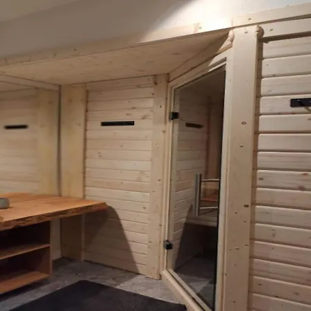 Lichtdurchflutetes Mit Sauna & Kamin Apartment Lauterbach